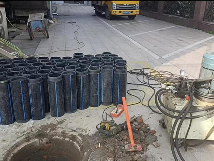 宁夏PE置换管厂家 DN315置换管 非开挖管短管置换